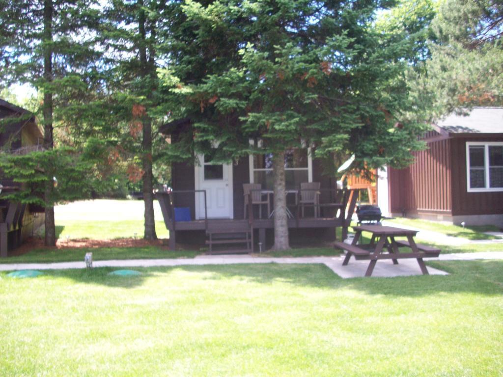 Lakewoods Cottage Oxtongue Lake Habitación foto