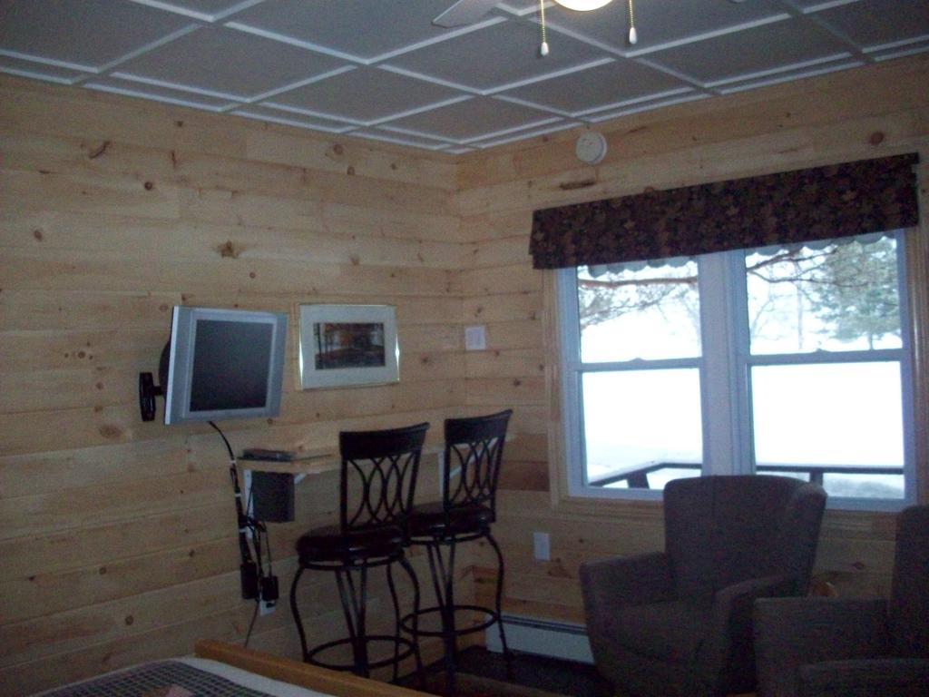 Lakewoods Cottage Oxtongue Lake Habitación foto